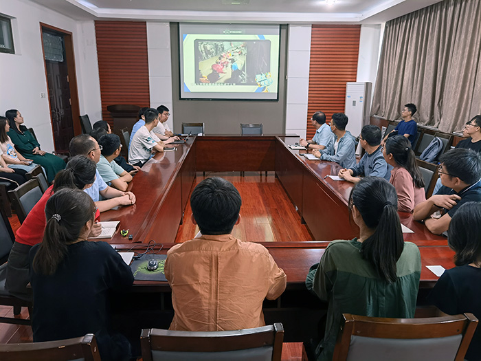 院新闻--betway必威中文版官网组织收看思政专题课.jpg 院新闻--betway必威中文版官网组织收看思政专题课.jpg